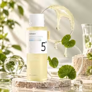 Numbuzin No 5+ Vitamin Boosting Essential Toner 200ml